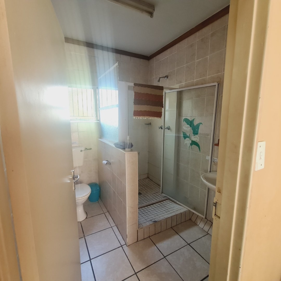9 Bedroom Property for Sale in Bayswater Free State